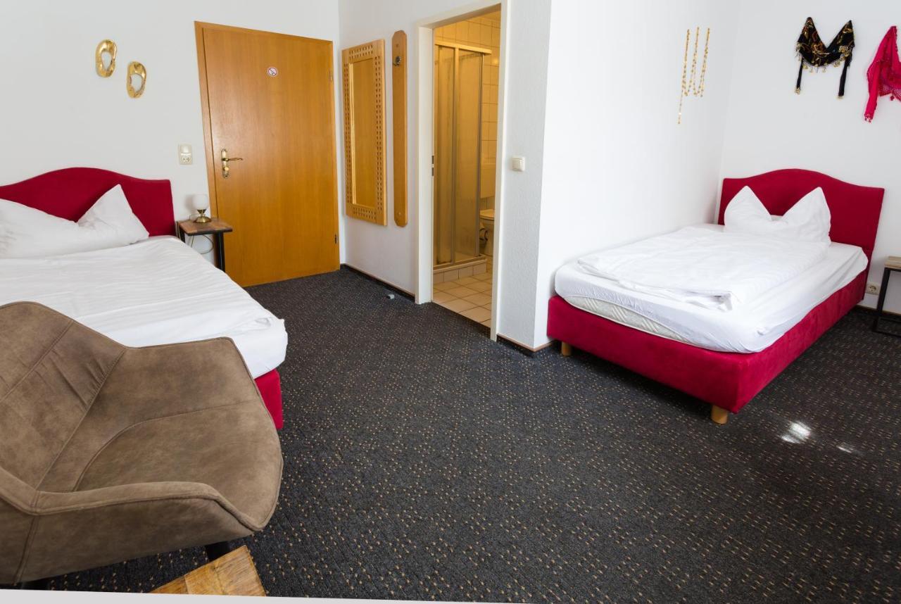 Hotel & Ferienwohnungen Bohlenblick Saalfeld Saale Zewnętrze zdjęcie