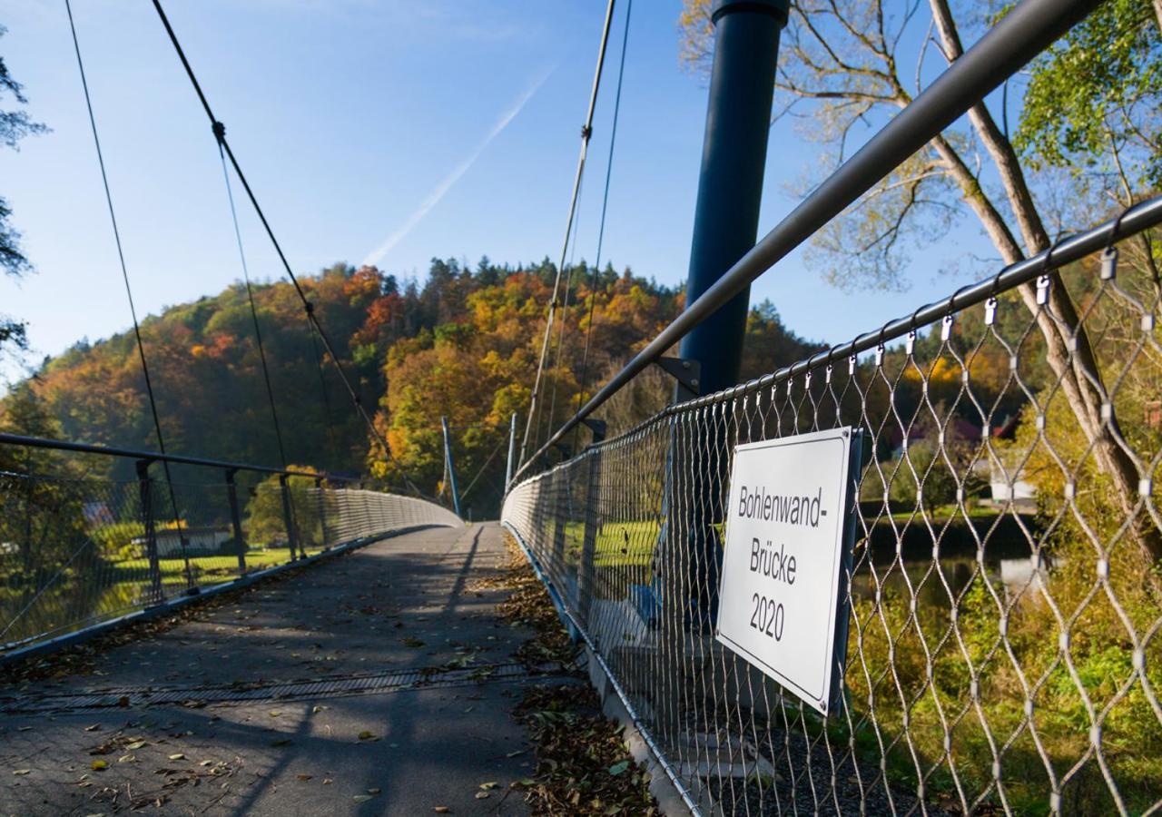 Hotel & Ferienwohnungen Bohlenblick Saalfeld Saale Zewnętrze zdjęcie