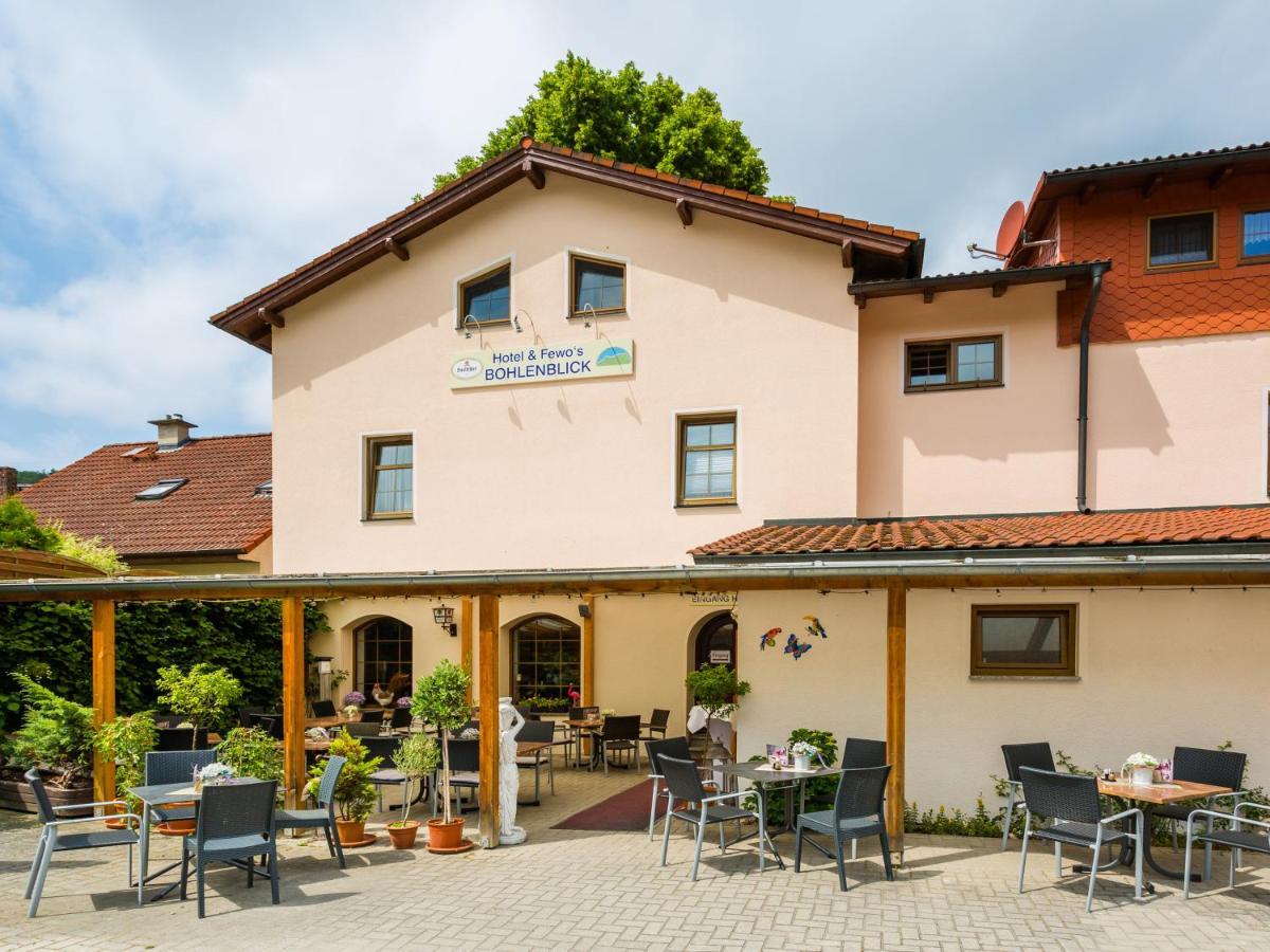Hotel & Ferienwohnungen Bohlenblick Saalfeld Saale Zewnętrze zdjęcie