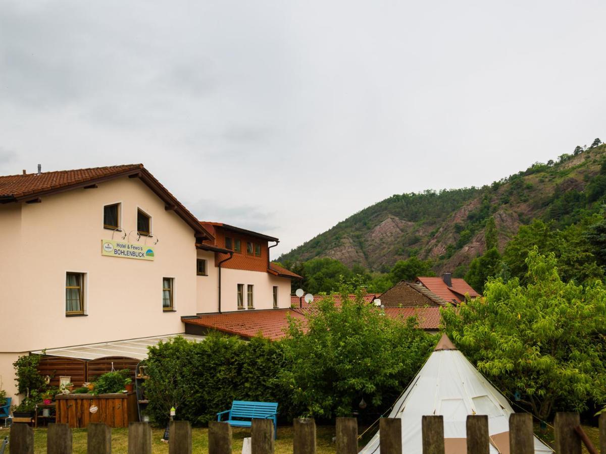 Hotel & Ferienwohnungen Bohlenblick Saalfeld Saale Zewnętrze zdjęcie