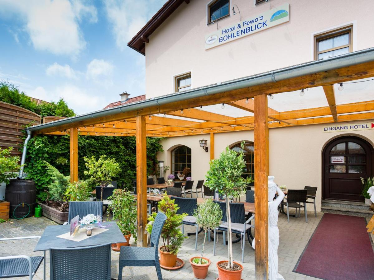 Hotel & Ferienwohnungen Bohlenblick Saalfeld Saale Zewnętrze zdjęcie