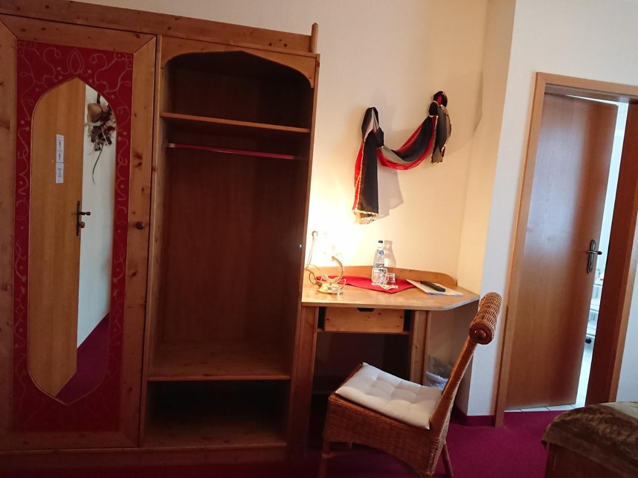 Hotel & Ferienwohnungen Bohlenblick Saalfeld Saale Zewnętrze zdjęcie
