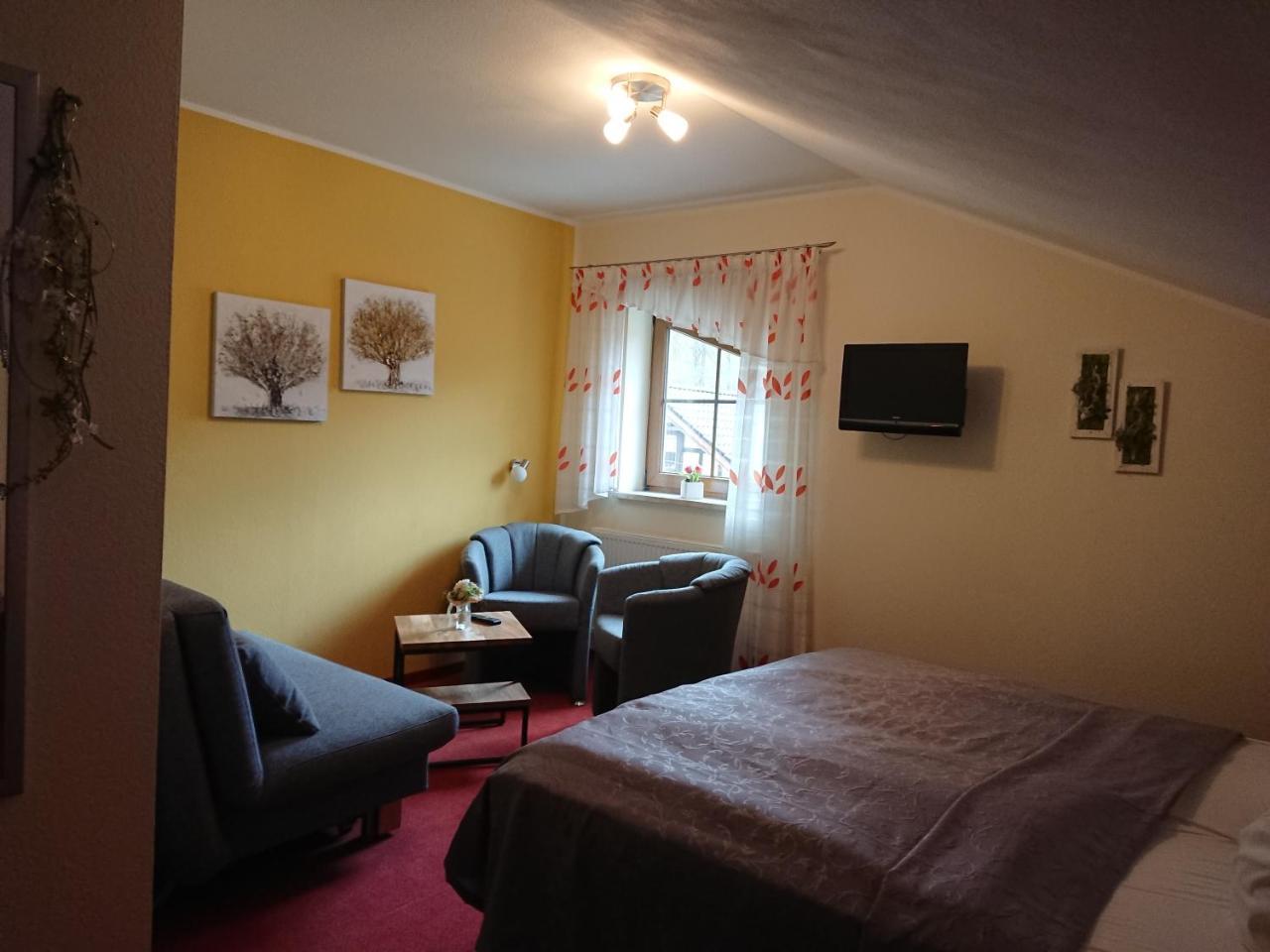 Hotel & Ferienwohnungen Bohlenblick Saalfeld Saale Zewnętrze zdjęcie