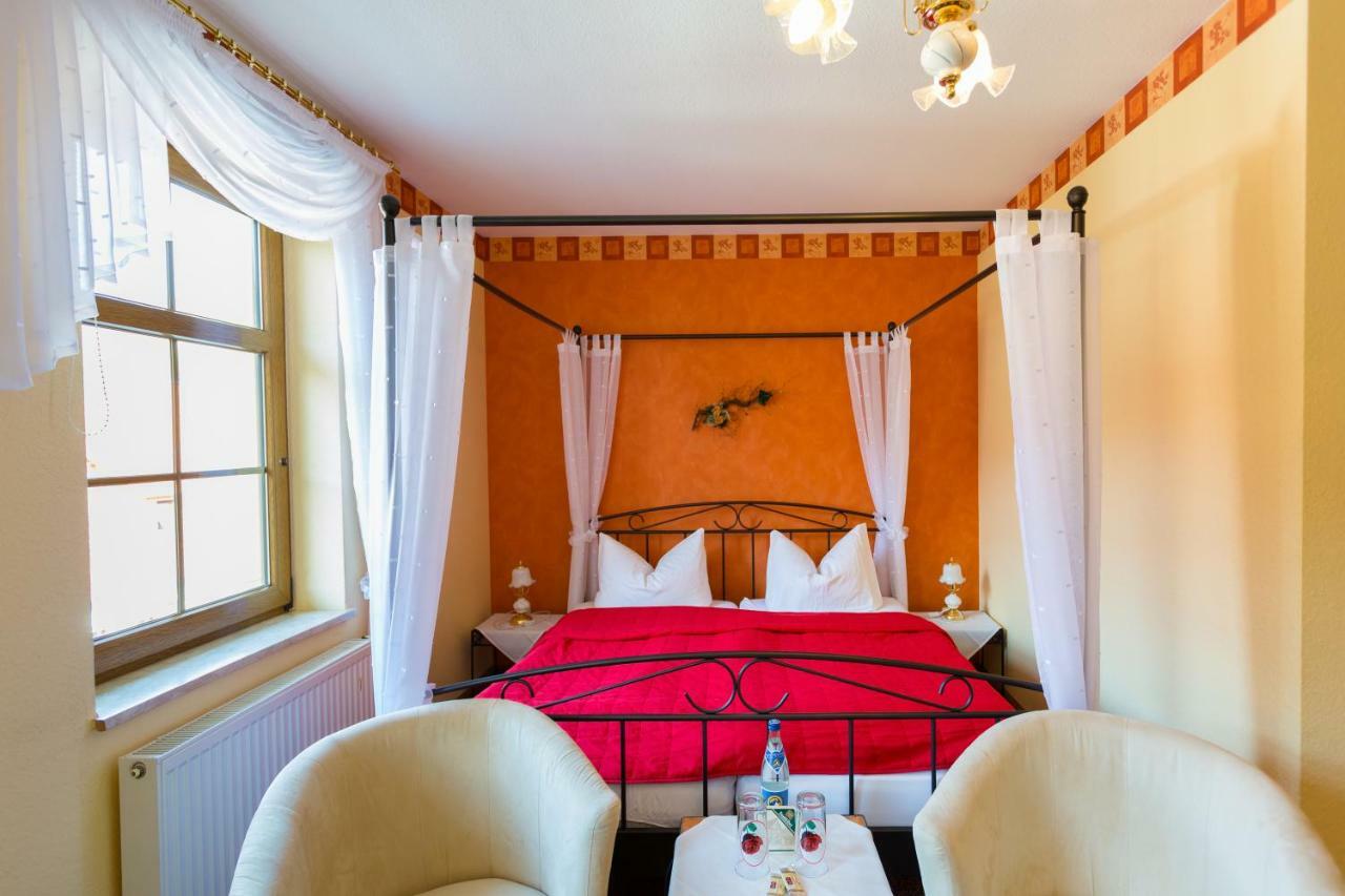 Hotel & Ferienwohnungen Bohlenblick Saalfeld Saale Zewnętrze zdjęcie