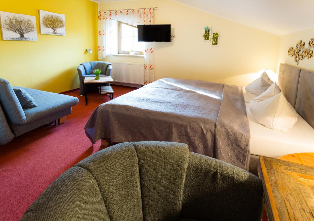Hotel & Ferienwohnungen Bohlenblick Saalfeld Saale Zewnętrze zdjęcie
